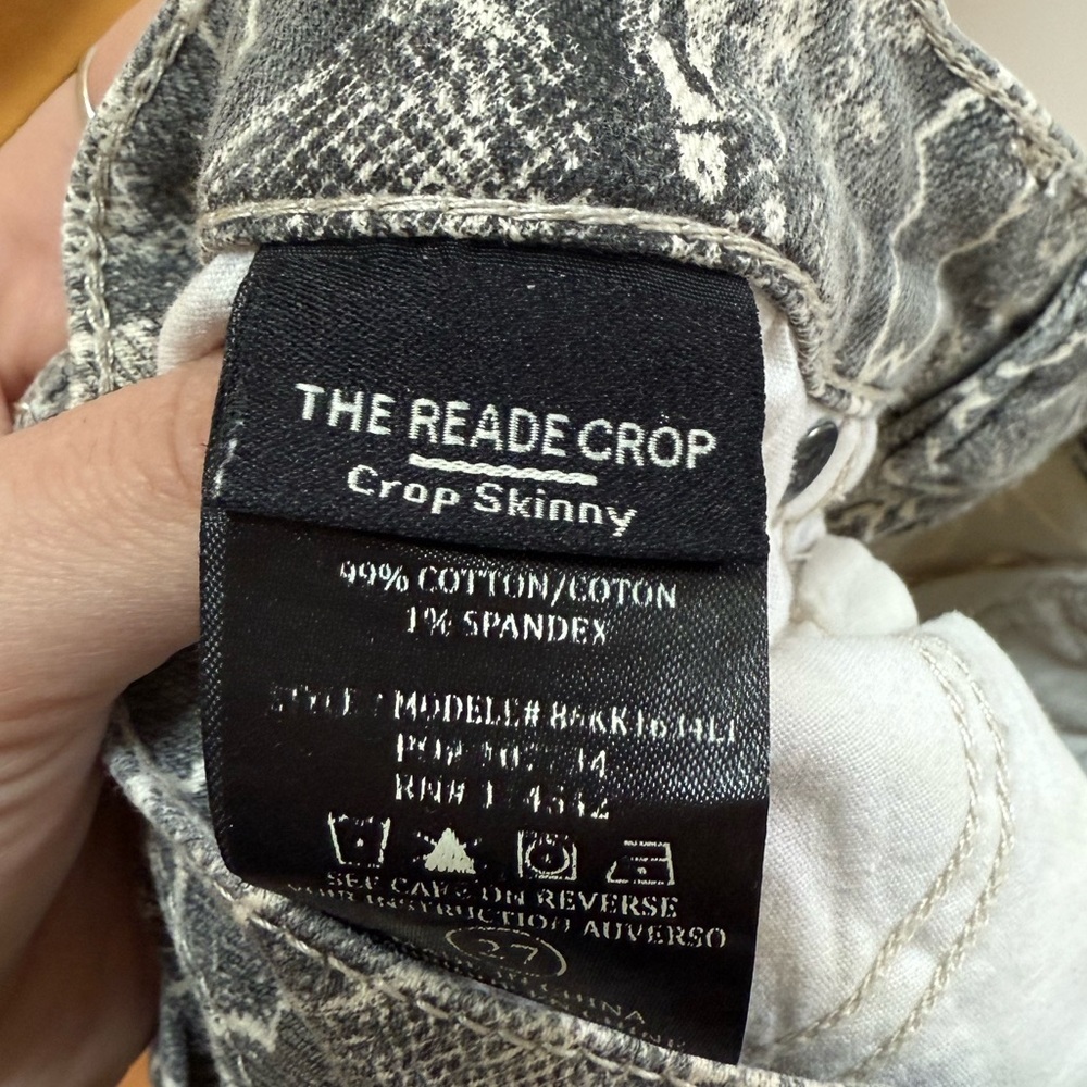 blankNYC Reade Crop Snake Jeans Size 27 Like New - Picture 5 of 6